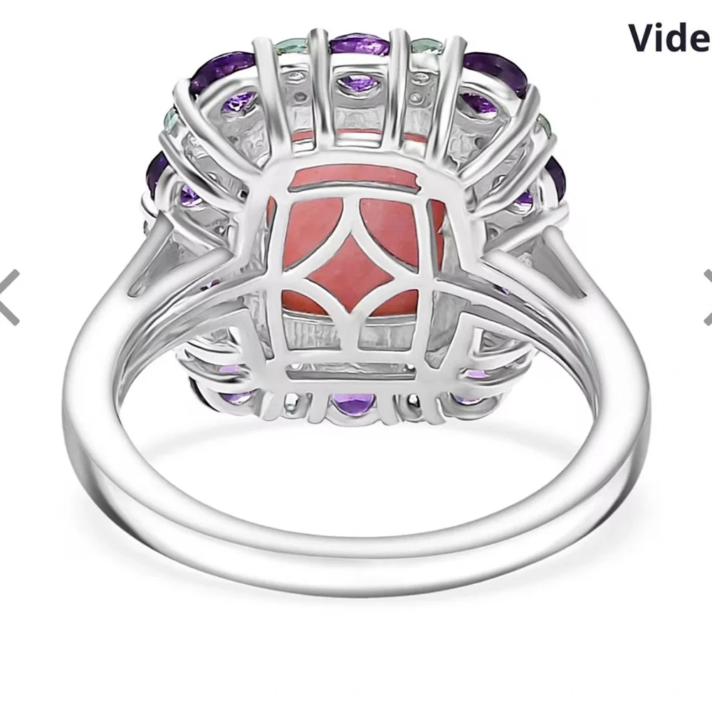 Beautiful Peach Opal Gemstone Ring - Picture 6 of 6